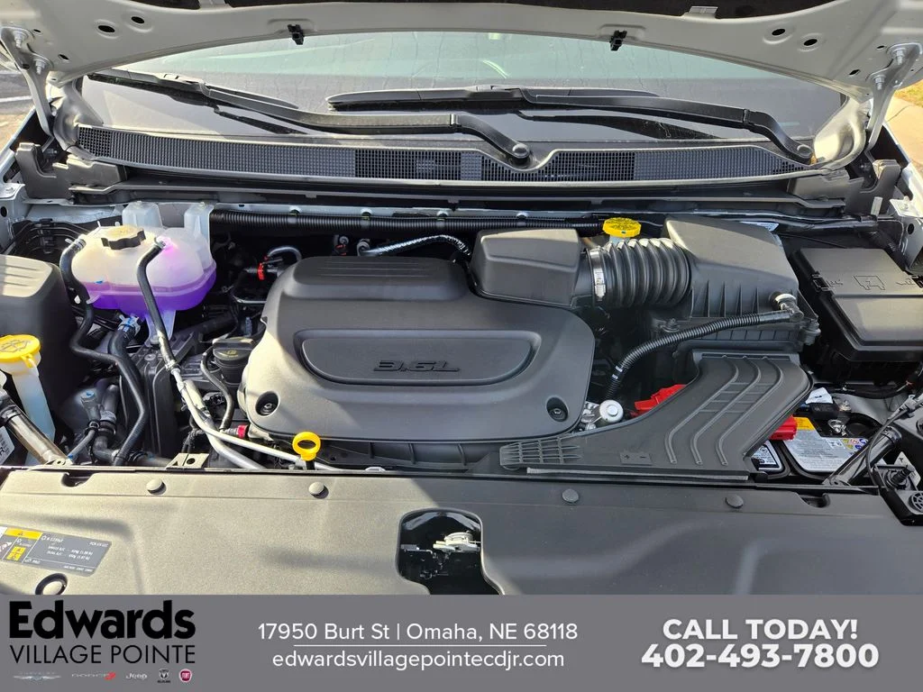2026 Chrysler Pacifica Limited - Photo 32