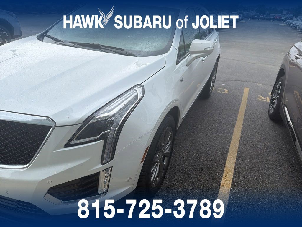 Used 2020 Crystal White Tricoat Cadillac Sport AWD image 8