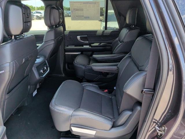 New 2027 Dark Matter Gray Metallic Ford MAX Platinum image 96