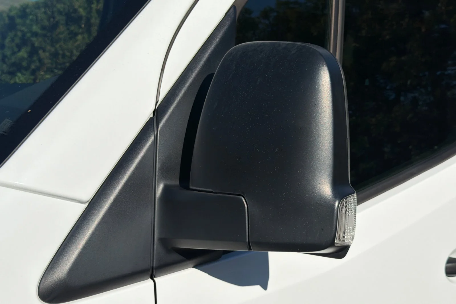 Used 2025 White Mercedes-Benz Cargo 144 WB image 16
