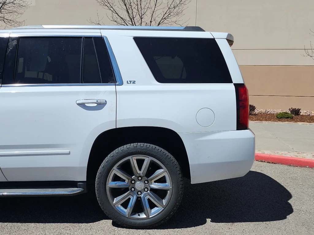 Used 2015 Summit White Chevrolet LTZ image 9