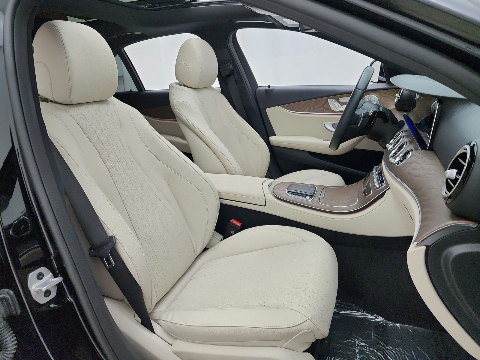 Certified Used 2023 Black Mercedes-Benz E 350 RWD Sedan image 20