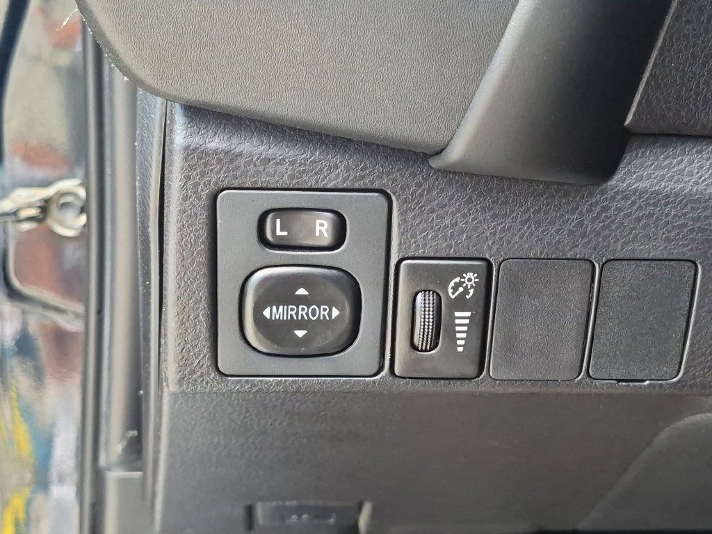 Used 2018 Blue Toyota LE image 20