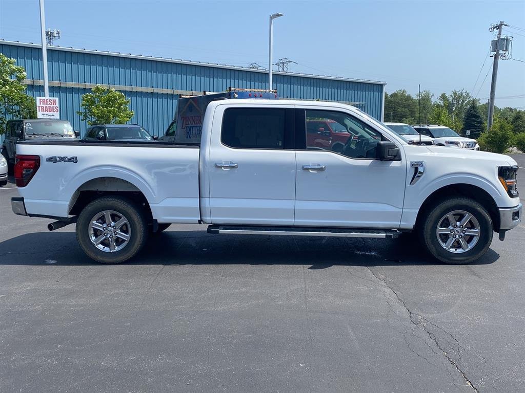 Used 2024 Oxford White Ford XLT image 11
