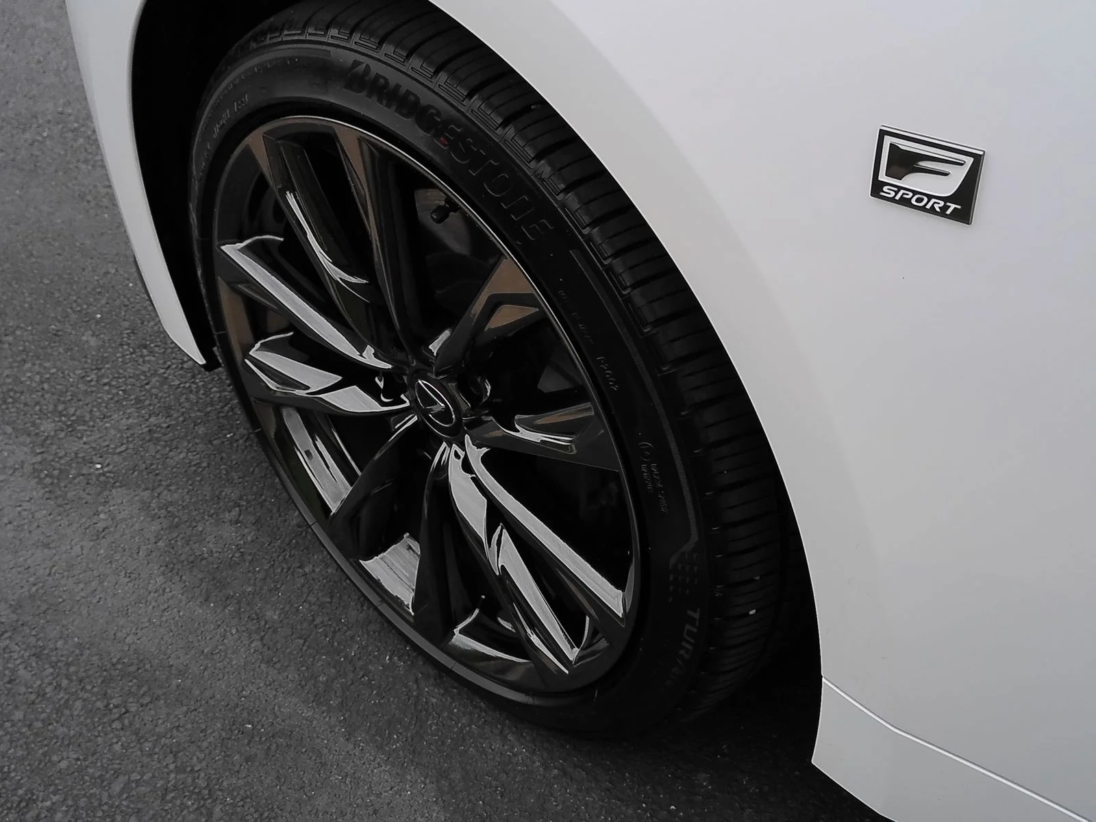 Used 2024 White Lexus 350 F SPORT image 41