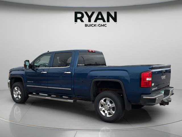 Used 2018 STONE BLUE METALLIC GMC SLT image 4