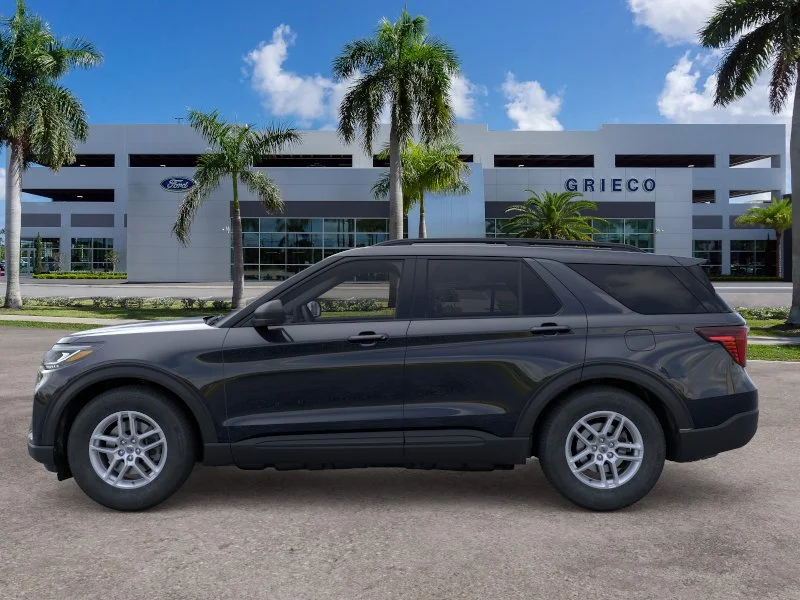 New 2026 Agate Black Metallic Ford Active image 30
