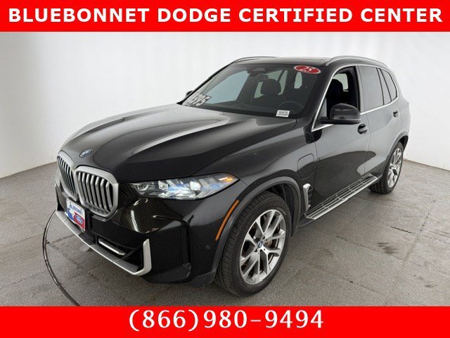 2025 BMW X5 xDrive50e's photo