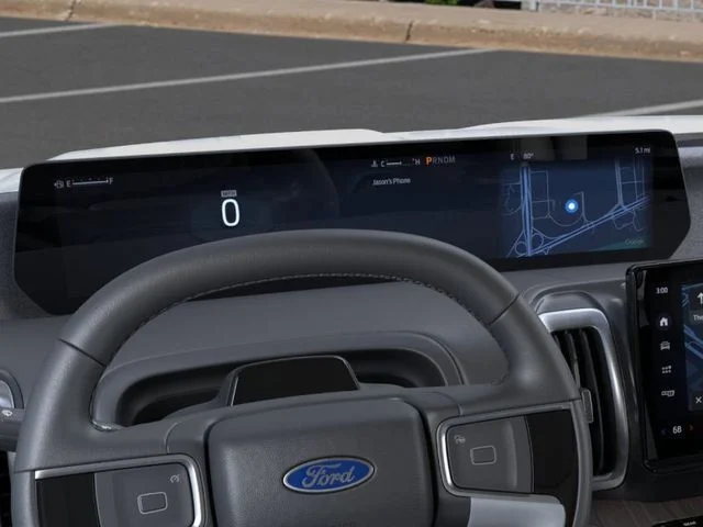 New 2025 White Ford Platinum image 13
