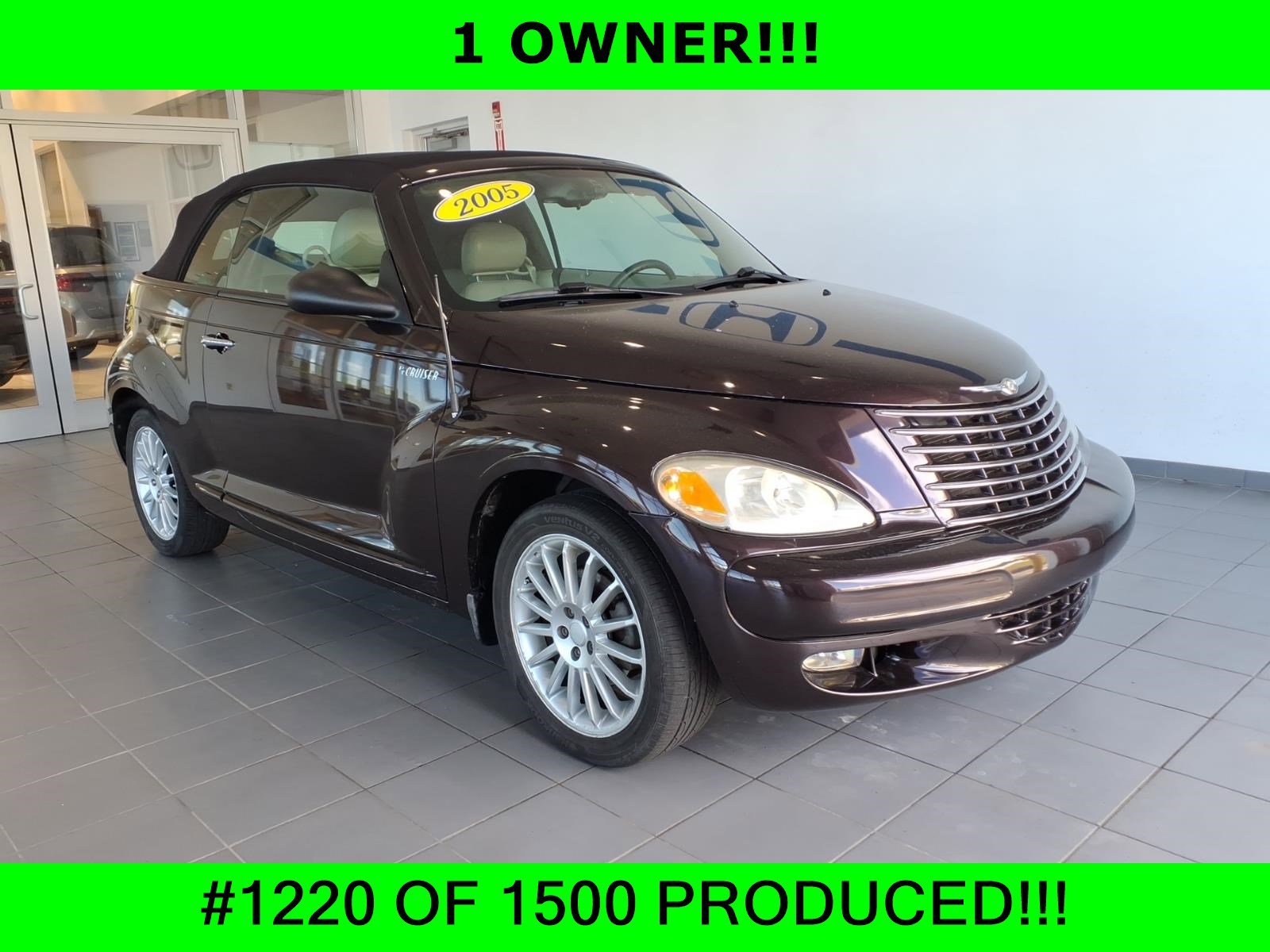 2005 Chrysler PT Cruiser GT Convertible's photo