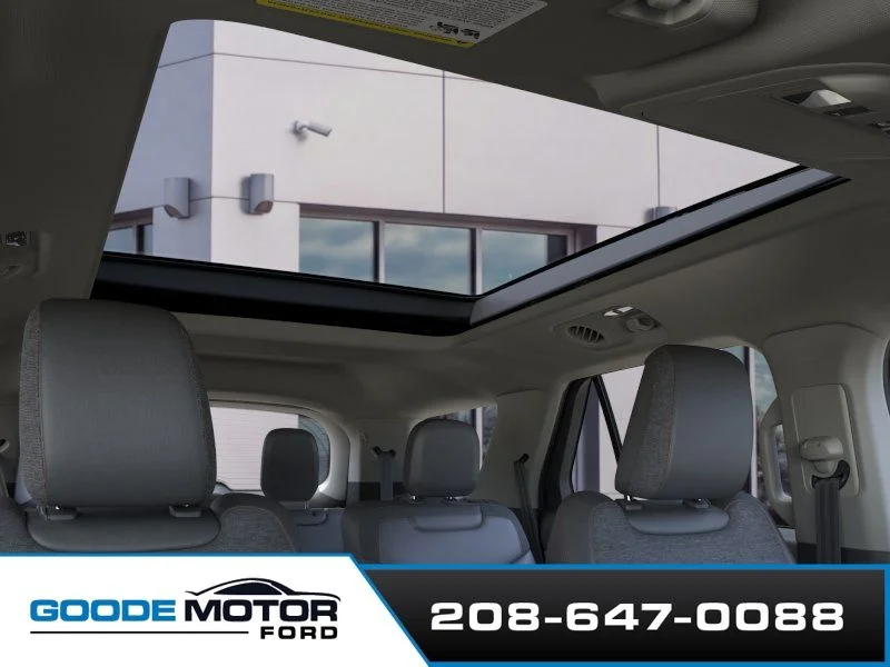 New 2026 Space White Metallic Ford Active image 22