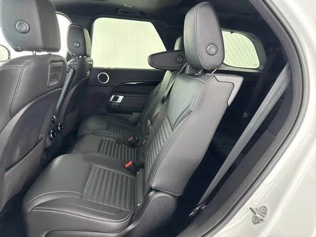 Used 2023  Land Rover S R-Dynamic image 27