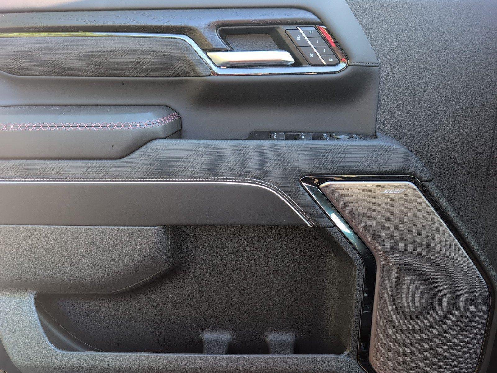 New 2026 Onyx Black GMC AT4X image 18