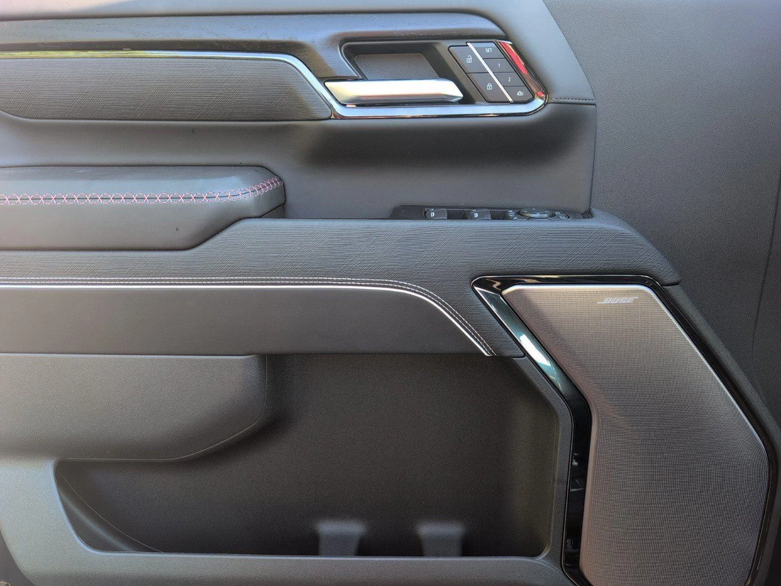 New 2026 Onyx Black GMC AT4X image 18