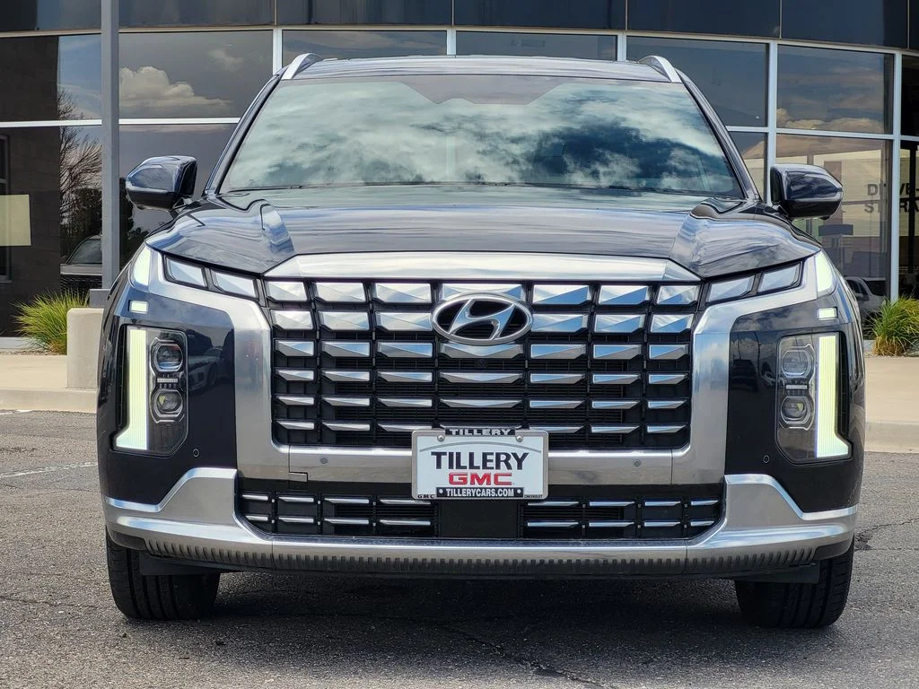 Used 2024 Blue Hyundai Calligraphy image 3