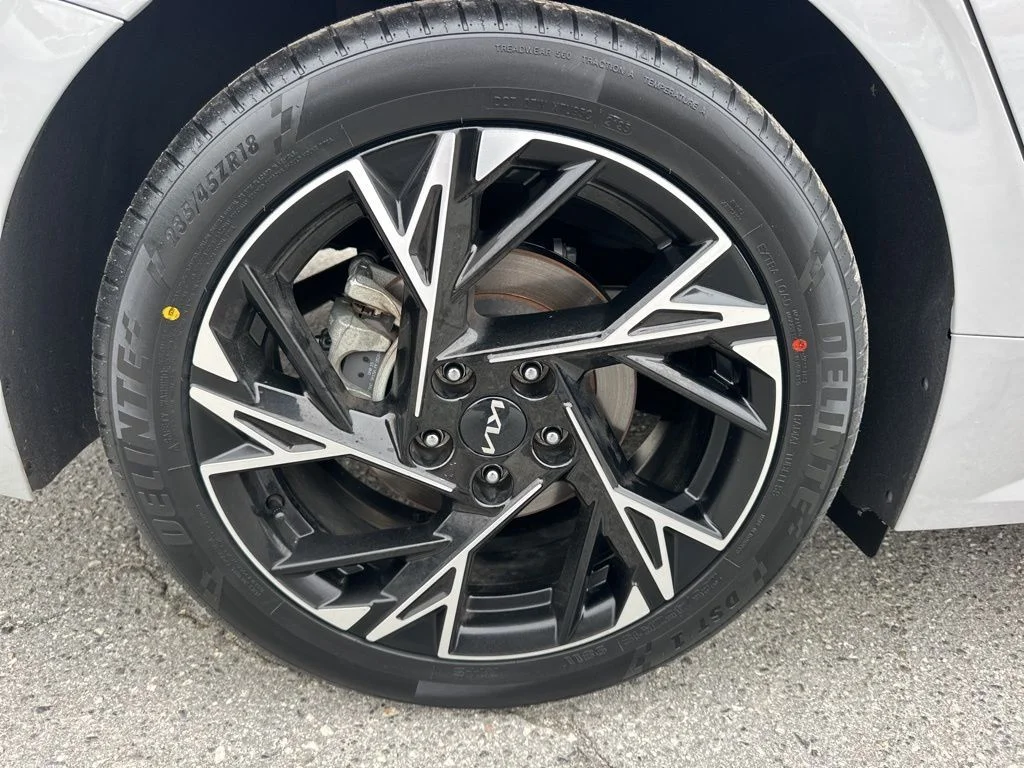 Used 2025 Gray Kia GT-Line image 29