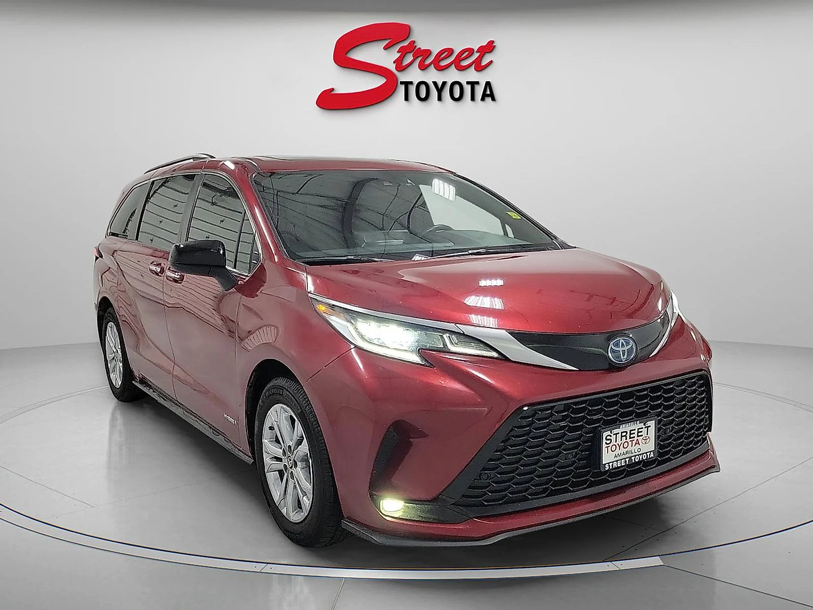 Used 2021 Red Toyota XSE image 5