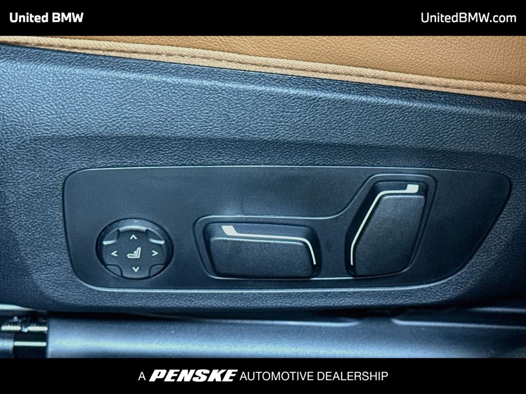 New 2026 Black Sapphire Metallic BMW 330i image 11