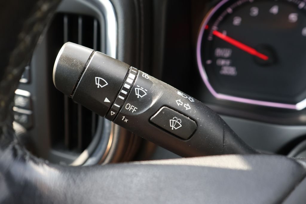 Used 2020 Gray Chevrolet RST image 27