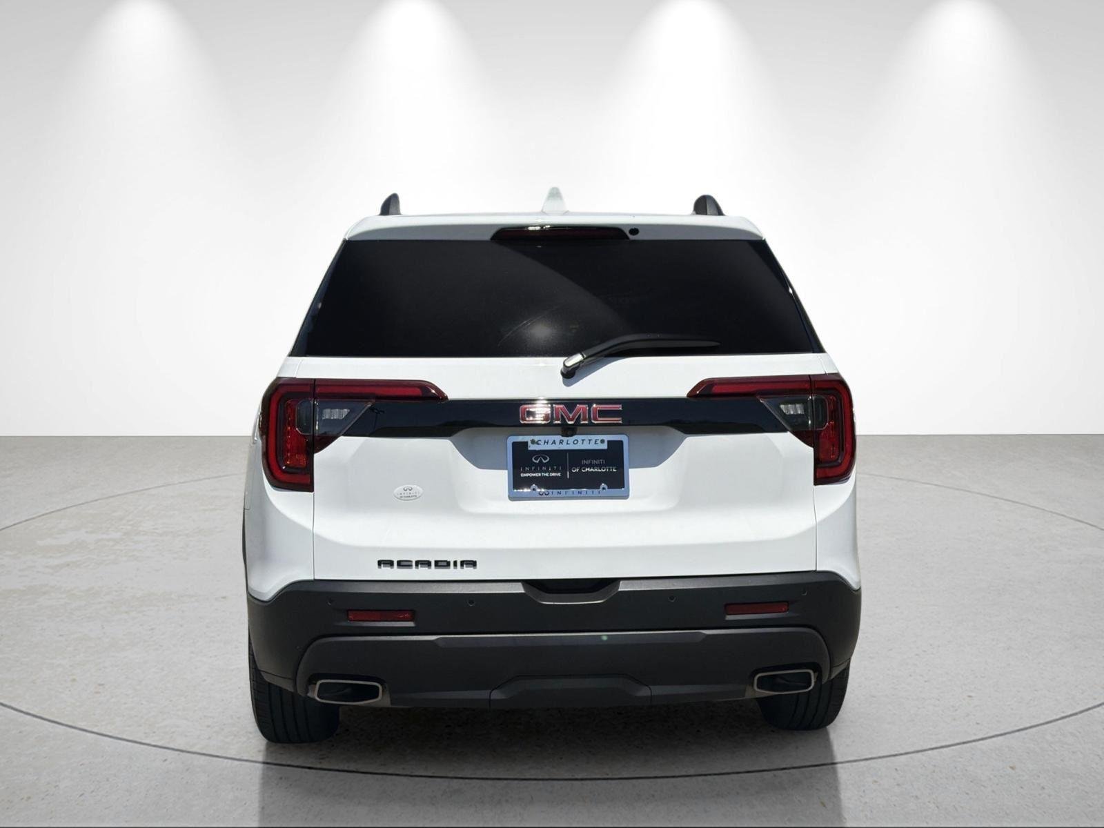 Used 2023 Summit White GMC SLE image 4