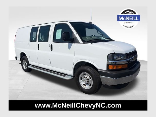 Used 2024 White Chevrolet Work Van image 1
