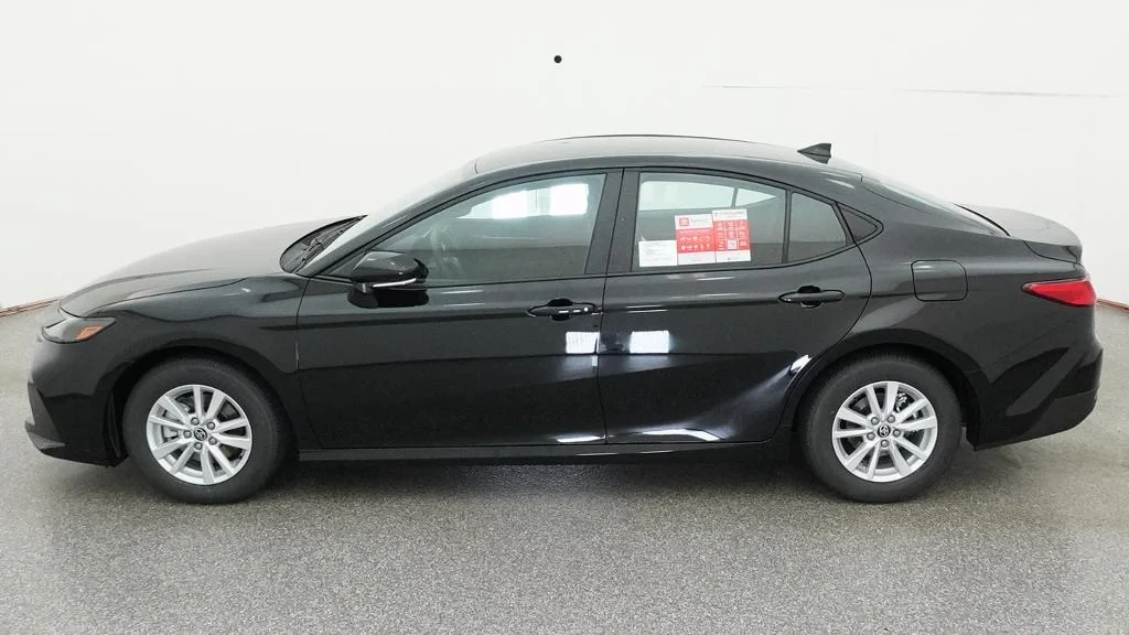 New 2026 Midnight Black Metallic Toyota LE image 3