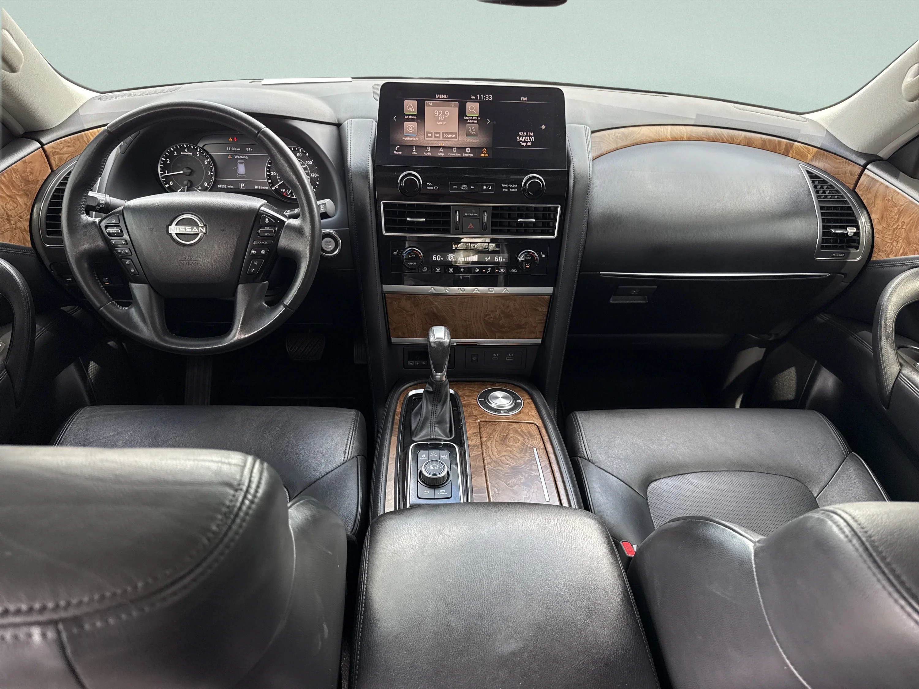 Used 2022 Super Black Nissan SL image 23