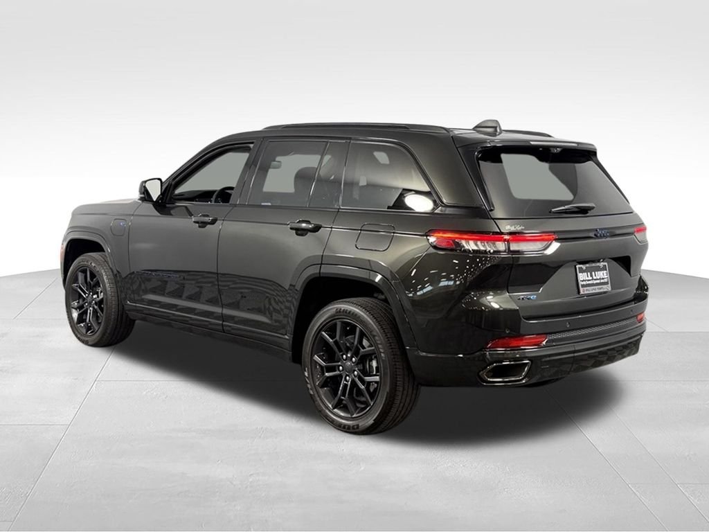 Used 2024 Pearlcoat Jeep Anniversary Edition 4xe image 10