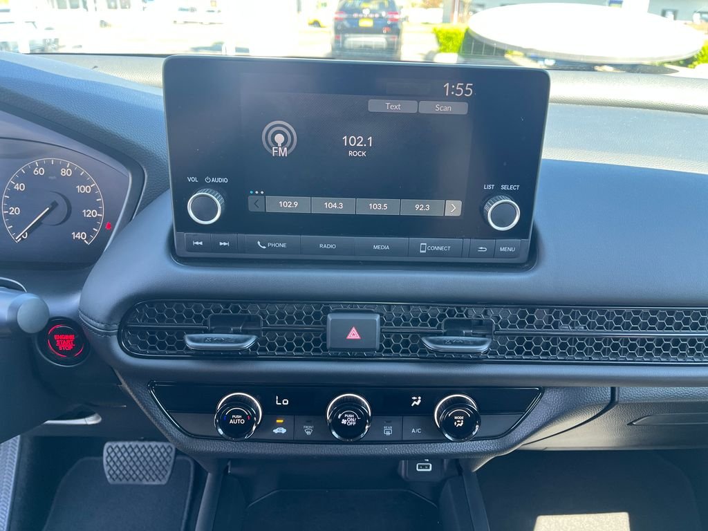 2025 Honda HR-V LX - Photo 16
