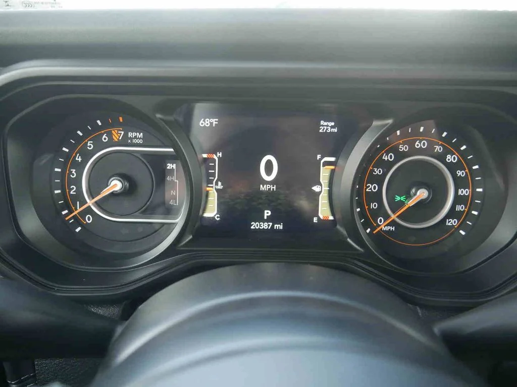 Certified Used 2026 Black Jeep Mojave image 39