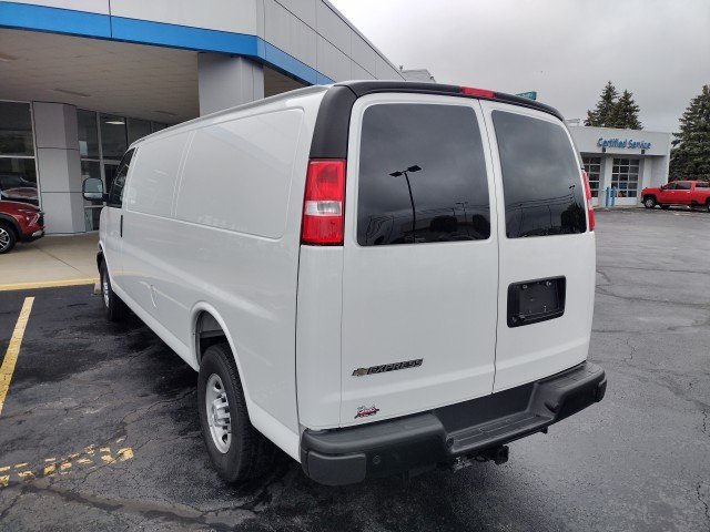 2025 Chevrolet Express Cargo Work Van - Photo 20
