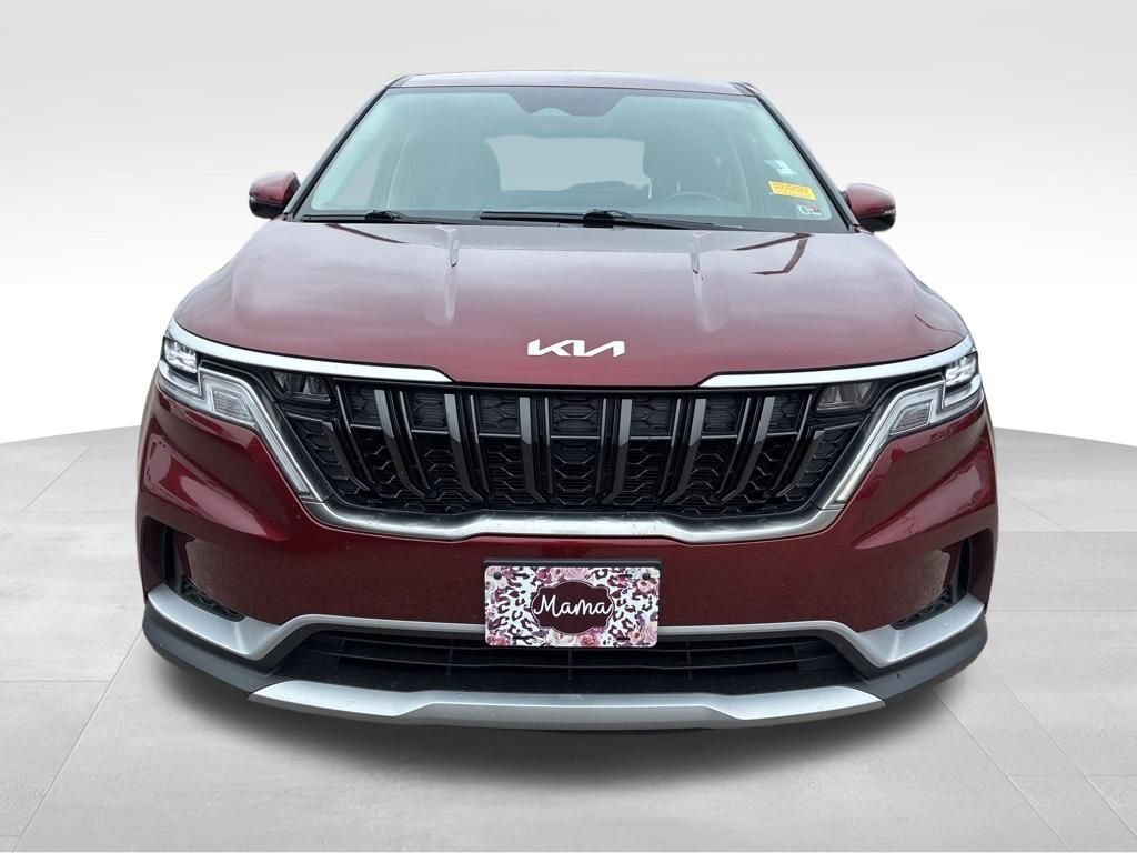 Used 2024 Red Kia LX image 9