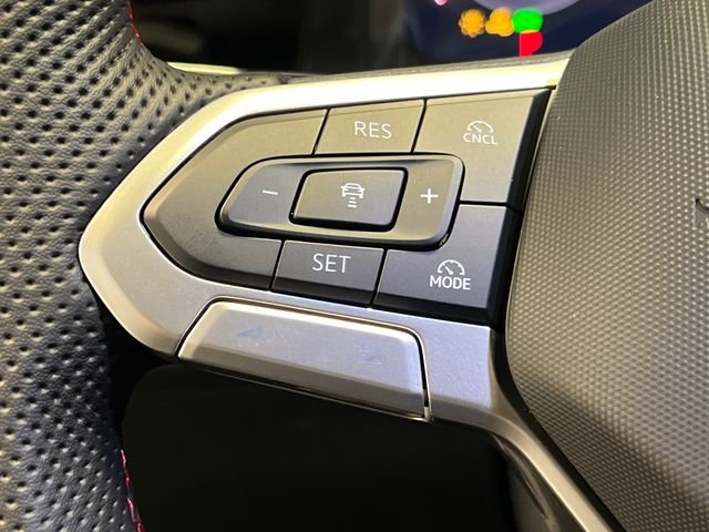 New 2026 Black Volkswagen 2.0T SE image 12