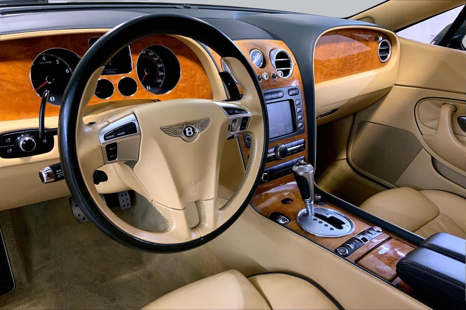 Used 2011 British Racing Green 2 Metallic Bentley Speed image 6