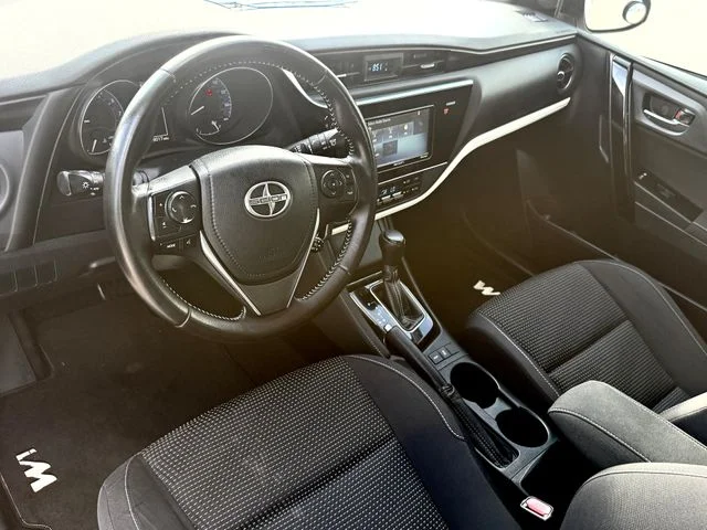 Used 2016 Classic Silver Metallic Scion Base image 11