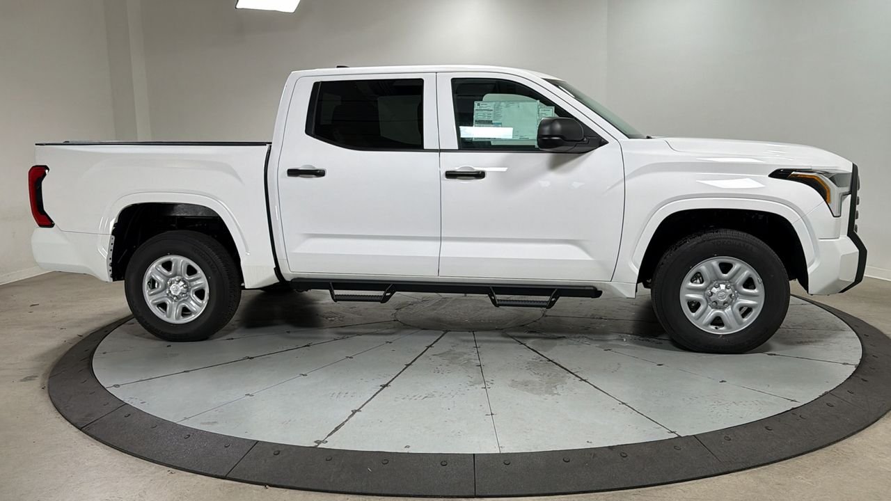 Certified Used 2025 White Toyota SR image 28