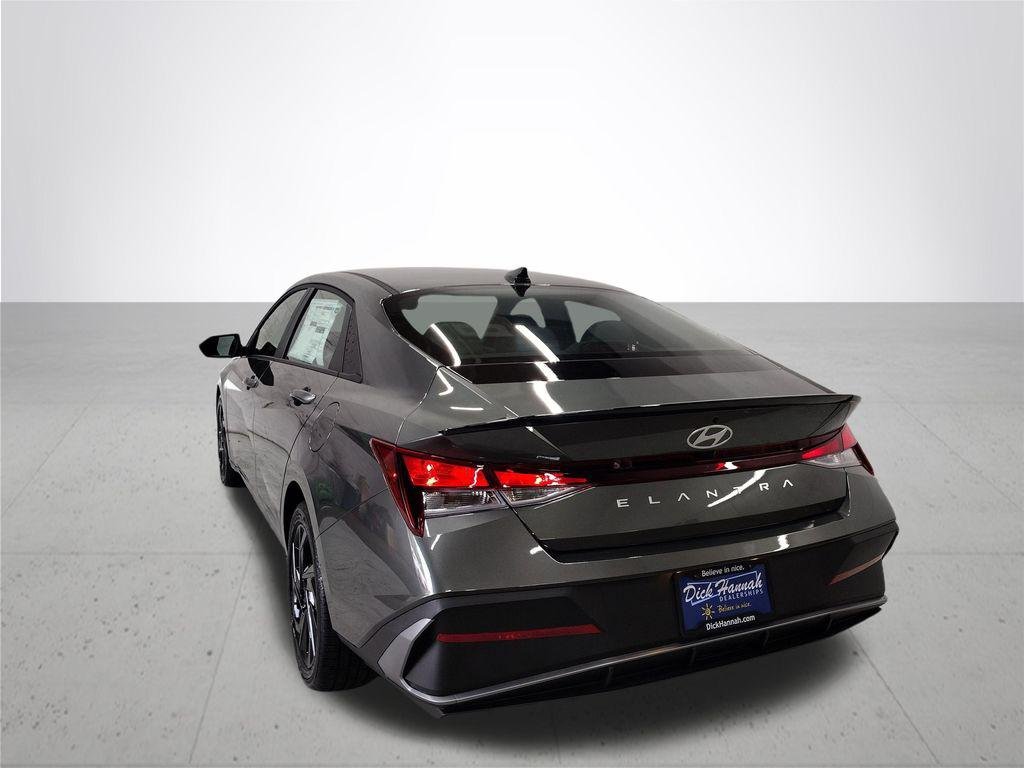 New 2026 Gray Hyundai SEL Sport image 10