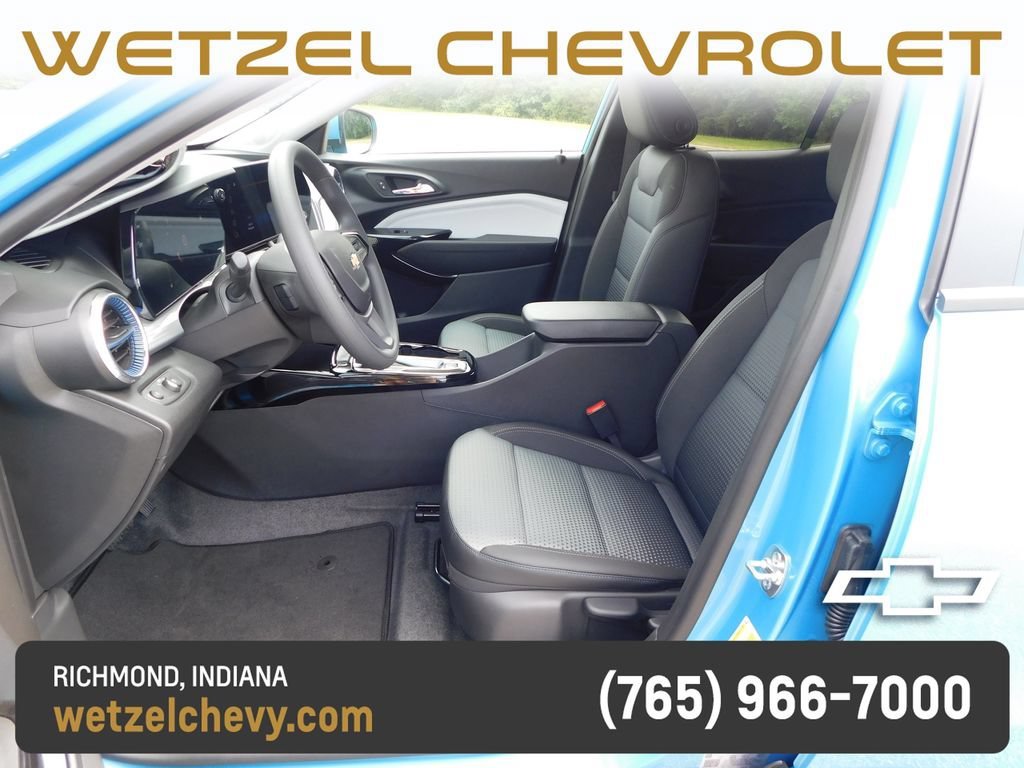 2026 Chevrolet Trax LT - Photo 12