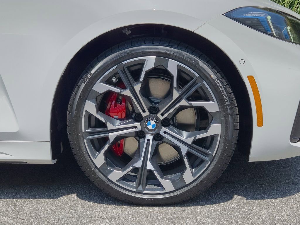 2026 BMW 4 Series 430i - Photo 9