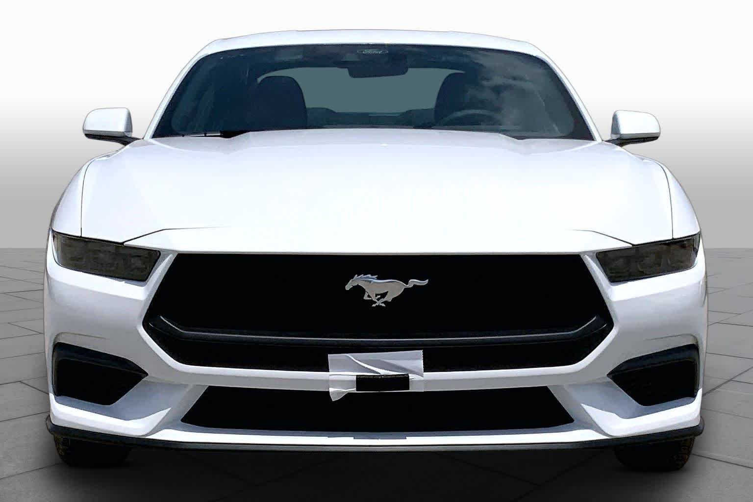 New 2026 Oxford White Ford EcoBoost® Fastback image 3