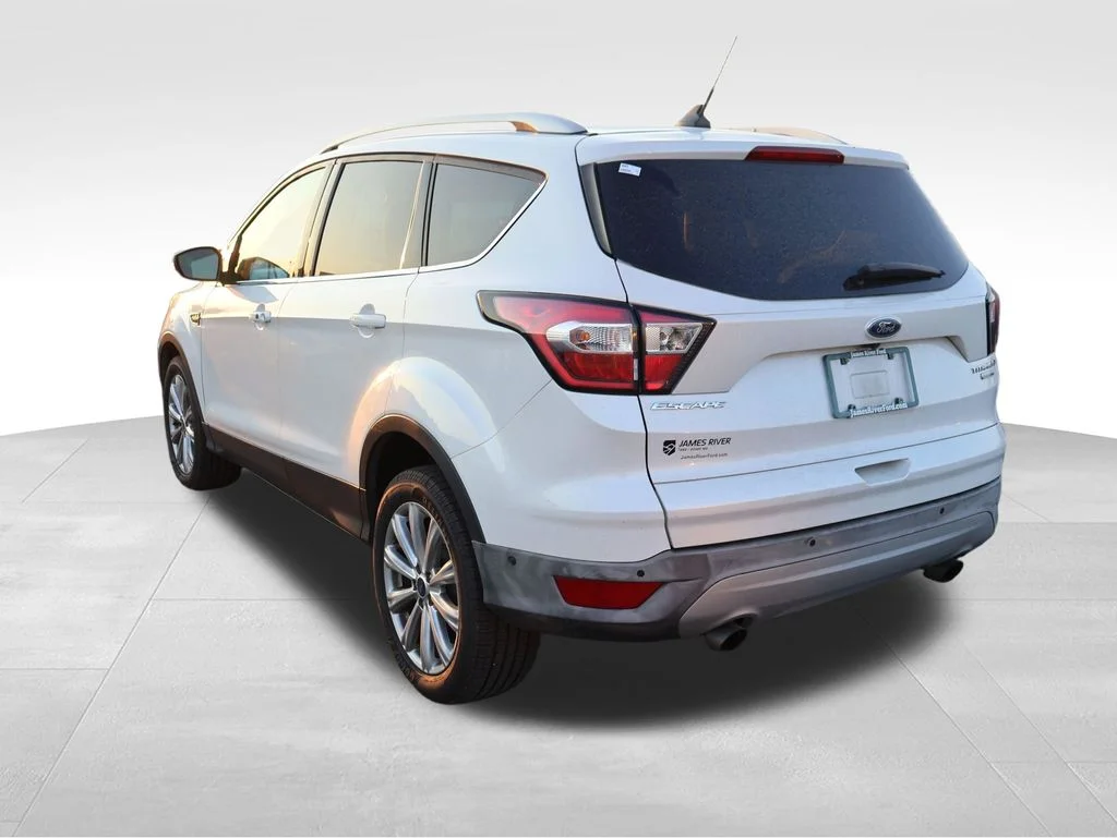 Used 2018 White Ford Titanium image 23