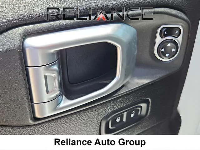Used 2020 White Jeep Overland image 19