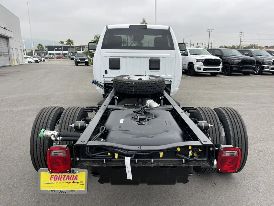 New 2025 White Ram Tradesman image 4