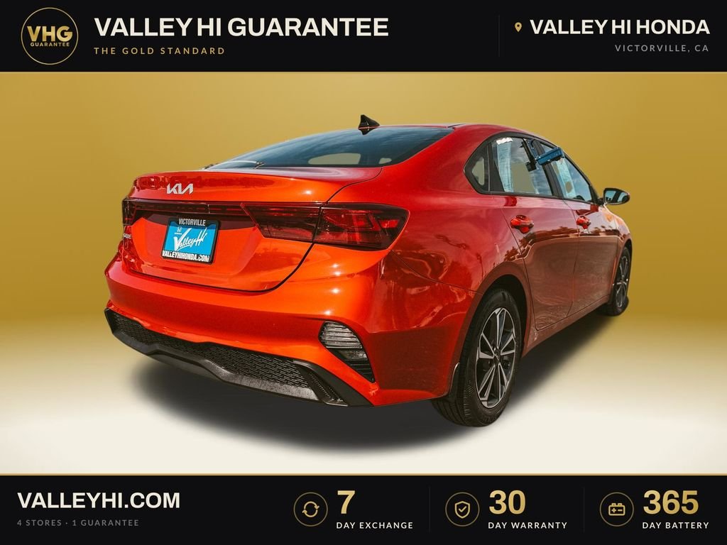 Used 2023 Red Kia LXS image 8