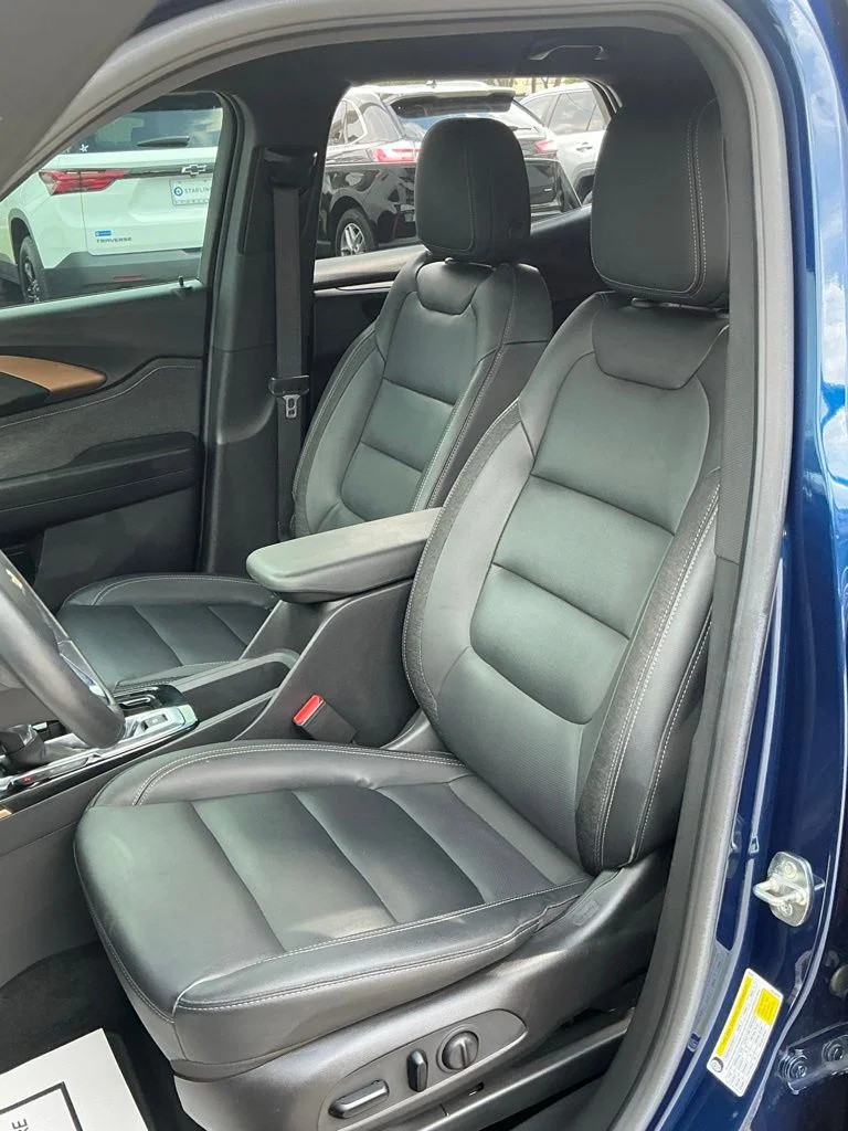 Used 2022 Blue Chevrolet ACTIV image 33