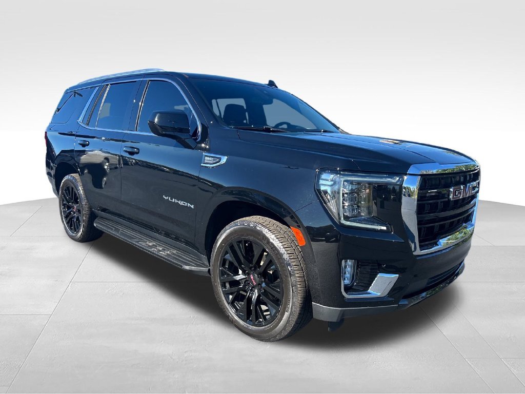 Used 2022 Black GMC SLE image 7