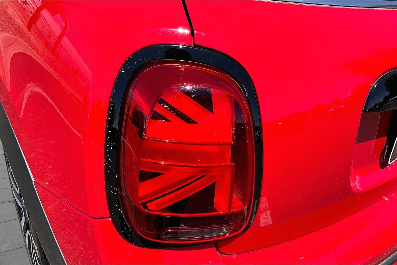 Used 2023 Chili Red MINI Cooper S image 27