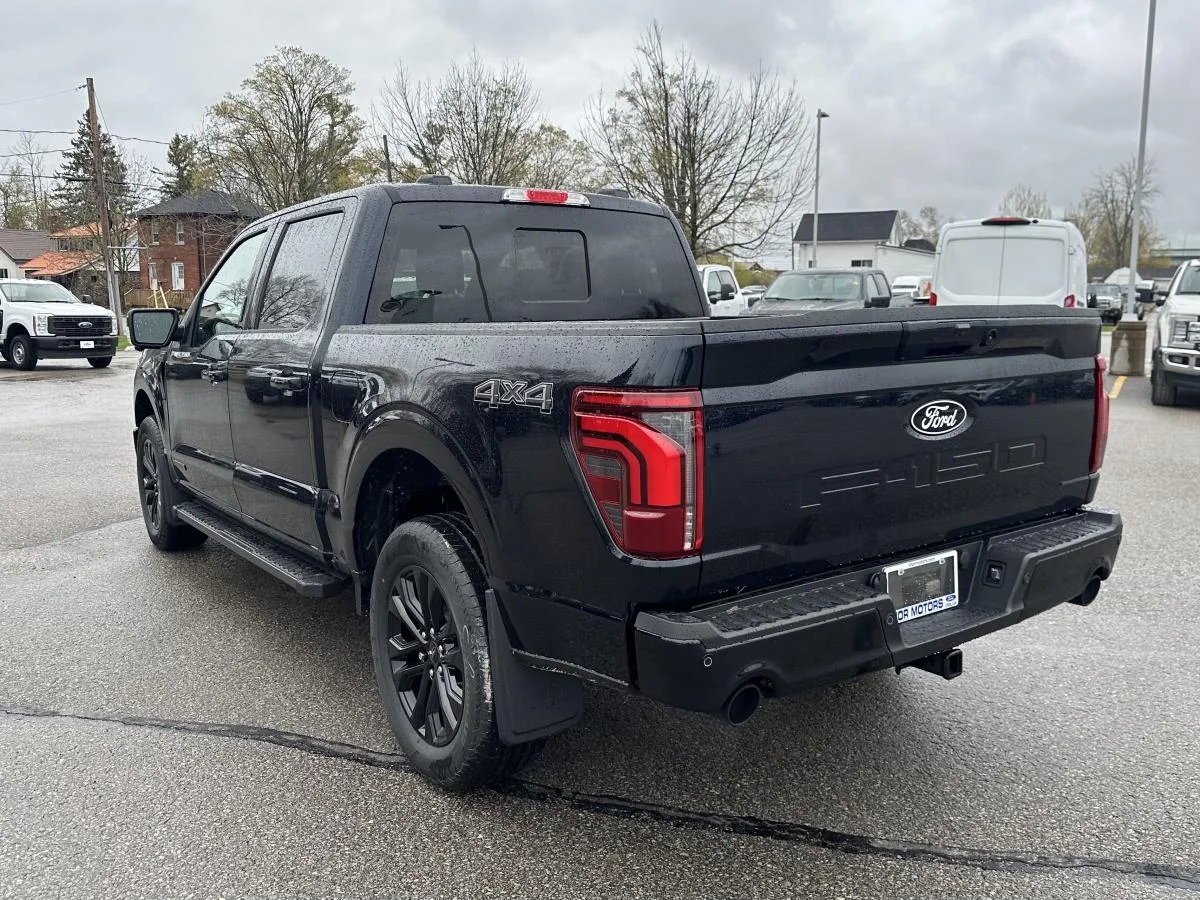 Used 2026 Blue Ford Lariat image 9