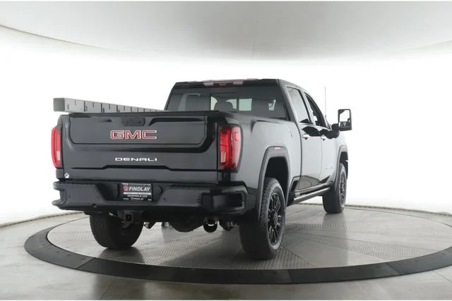 Used 2021 Black GMC Denali image 7