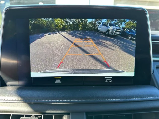 2024 Chevrolet Suburban Premier - Photo 23